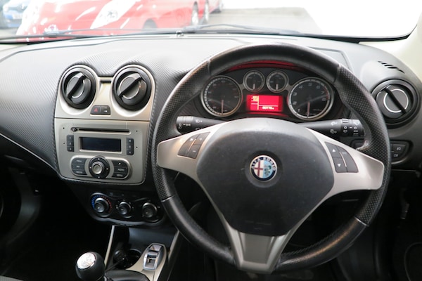 Used Alfa Romeo MiTo 2011 for sale - 76037147: Photo 10