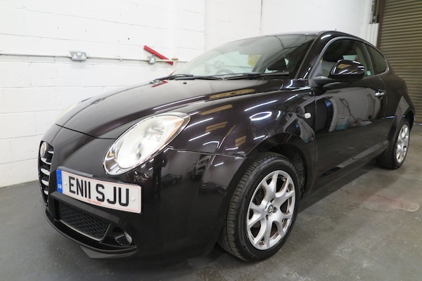 Used Alfa Romeo MiTo 2011 for sale - 76037147: Photo 2