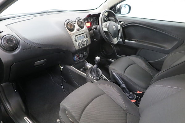 Used Alfa Romeo MiTo 2011 for sale - 76037147: Photo 8