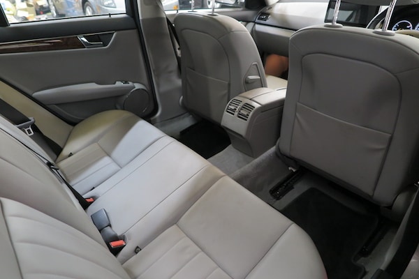 Used Mercedes-Benz C Class 2008 for sale - 73557132: Photo 11