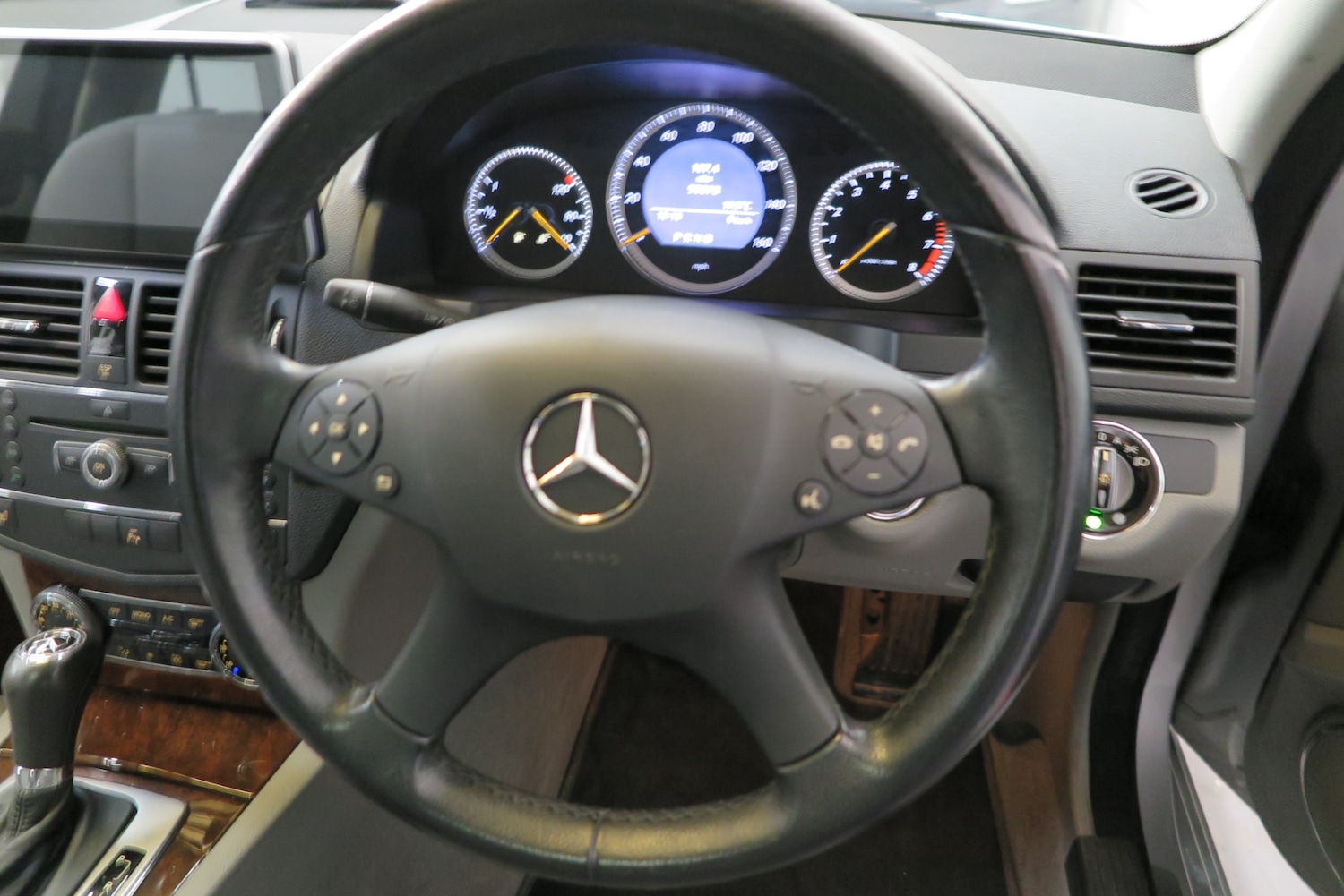 Used Mercedes-Benz C Class 2008 for sale - 77446469: Photo 10