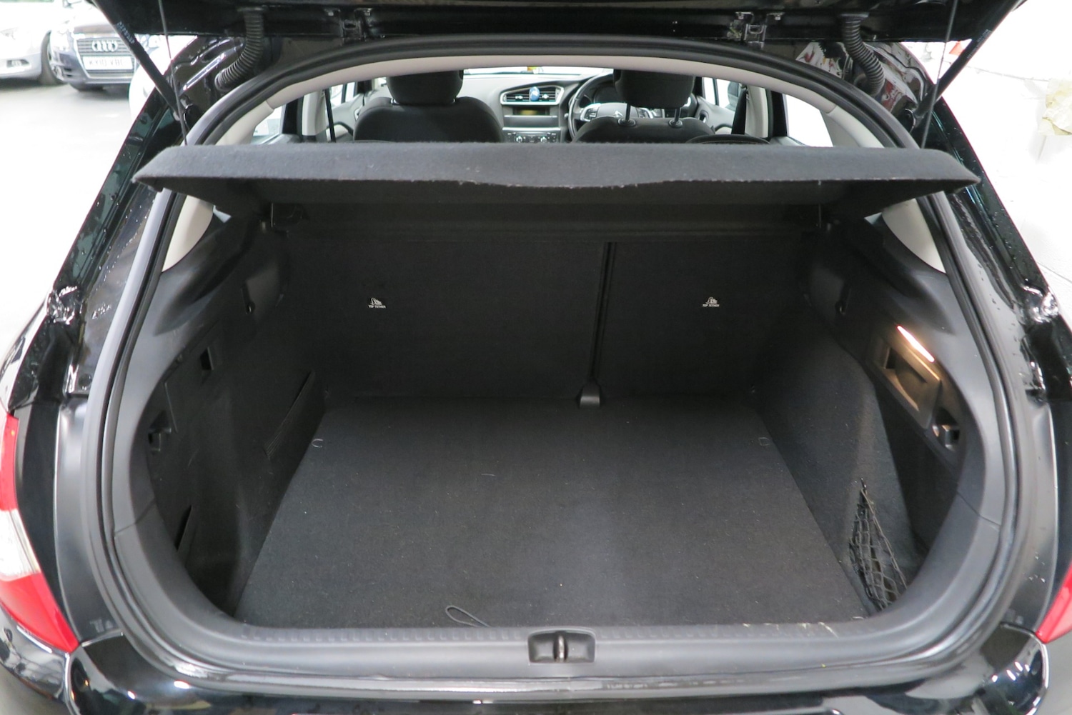 Used Citroen C4 2013 for sale - 76506719: Photo 16