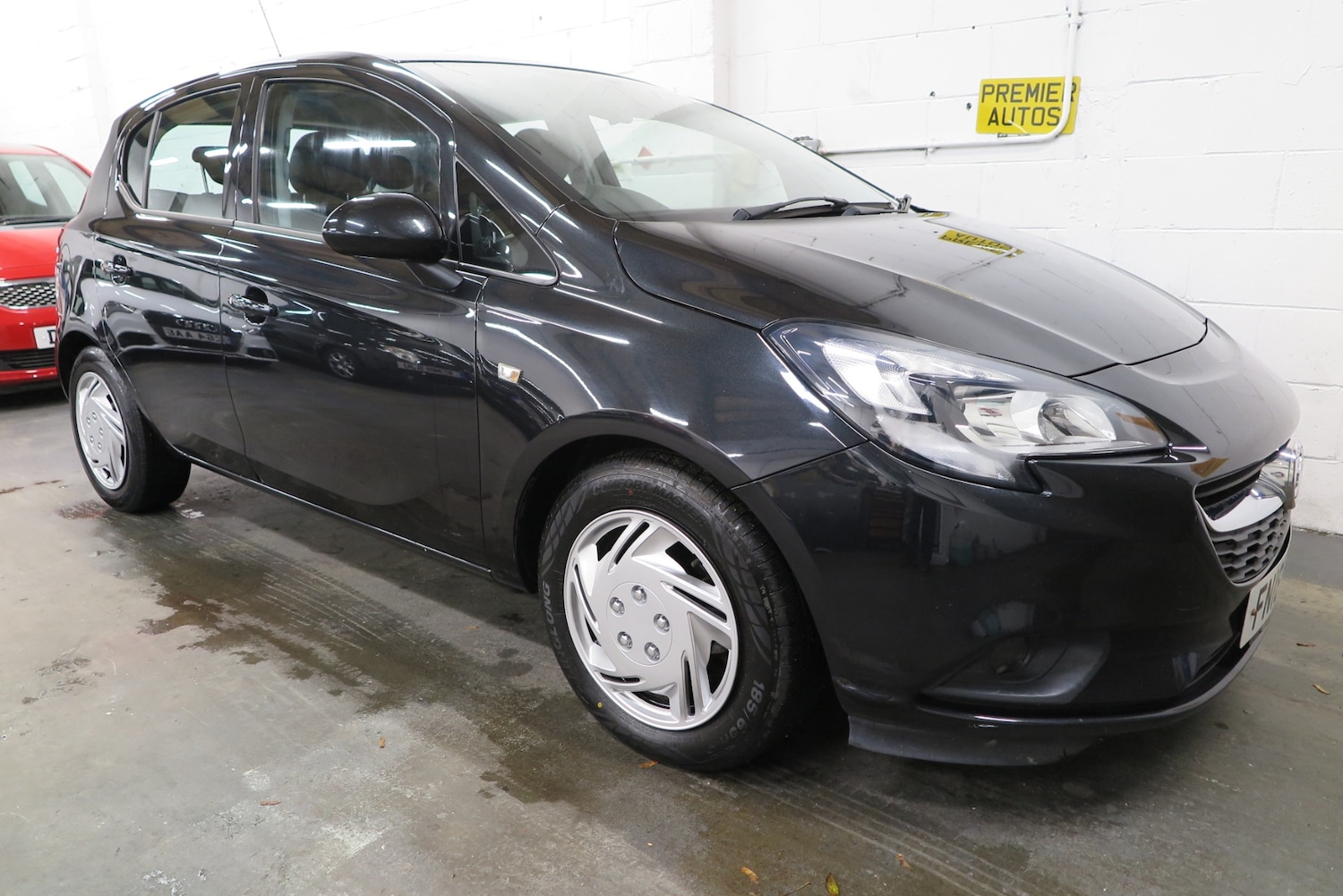 Used Vauxhall Corsa 2016 for sale - 76384864: Photo 1