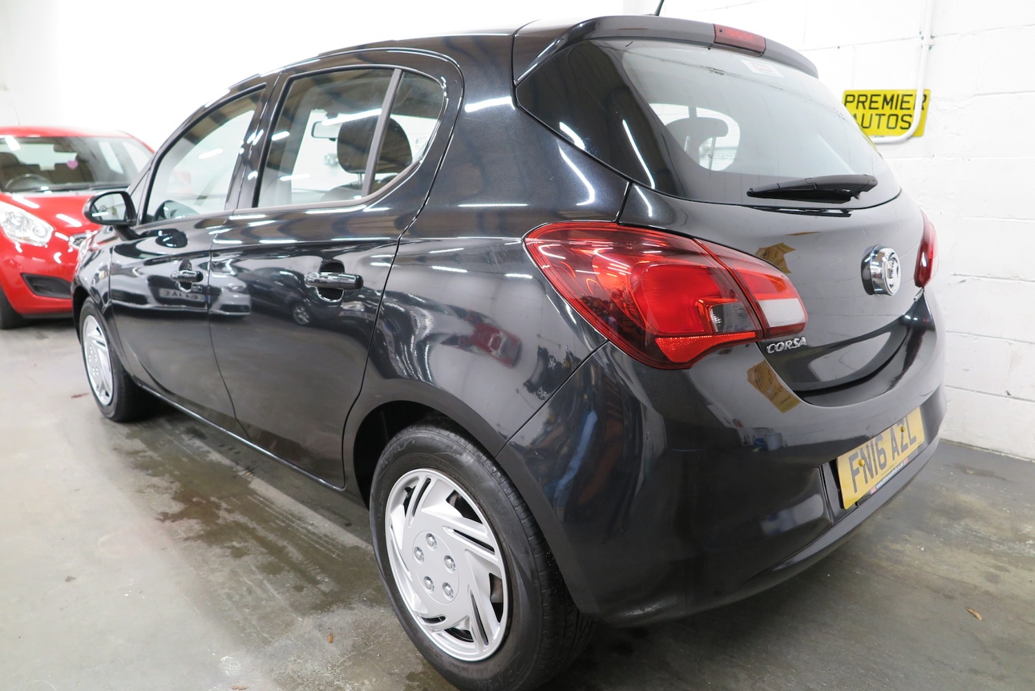 Used Vauxhall Corsa 2016 for sale - 76384864: Photo 6