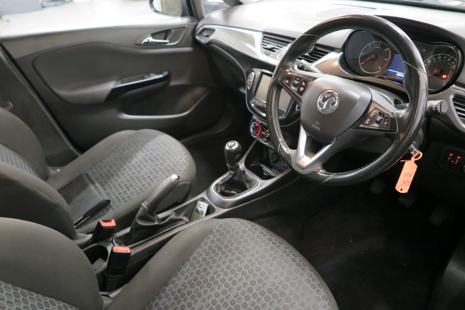 Used Vauxhall Corsa 2016 for sale - 76384864: Photo 9