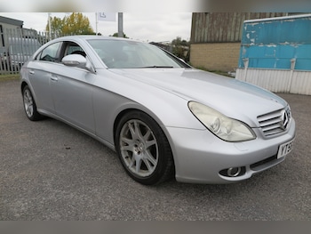 Mercedes-Benz - CLS