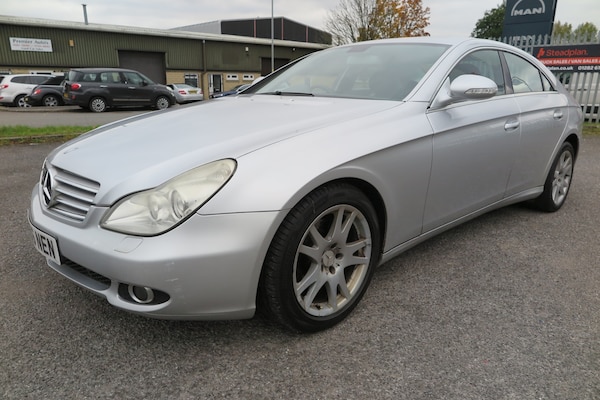 Used Mercedes-Benz CLS 2006 for sale - 75794960: Photo 2