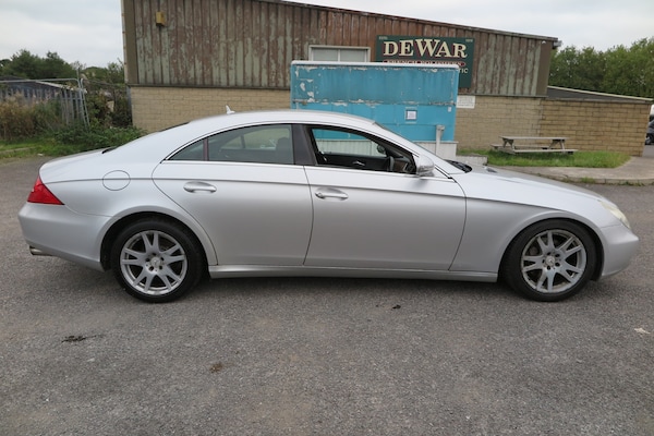 Used Mercedes-Benz CLS 2006 for sale - 75794960: Photo 3
