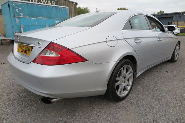 Used Mercedes-Benz CLS 2006 for sale - 75794960: Photo 5