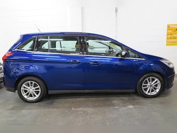 Used Ford Grand C-Max 2015 for sale - 79507942: Photo