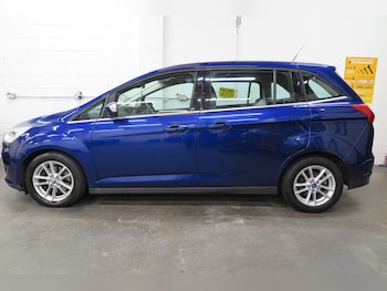 Used Ford Grand C-Max 2015 for sale - 79507942: Photo