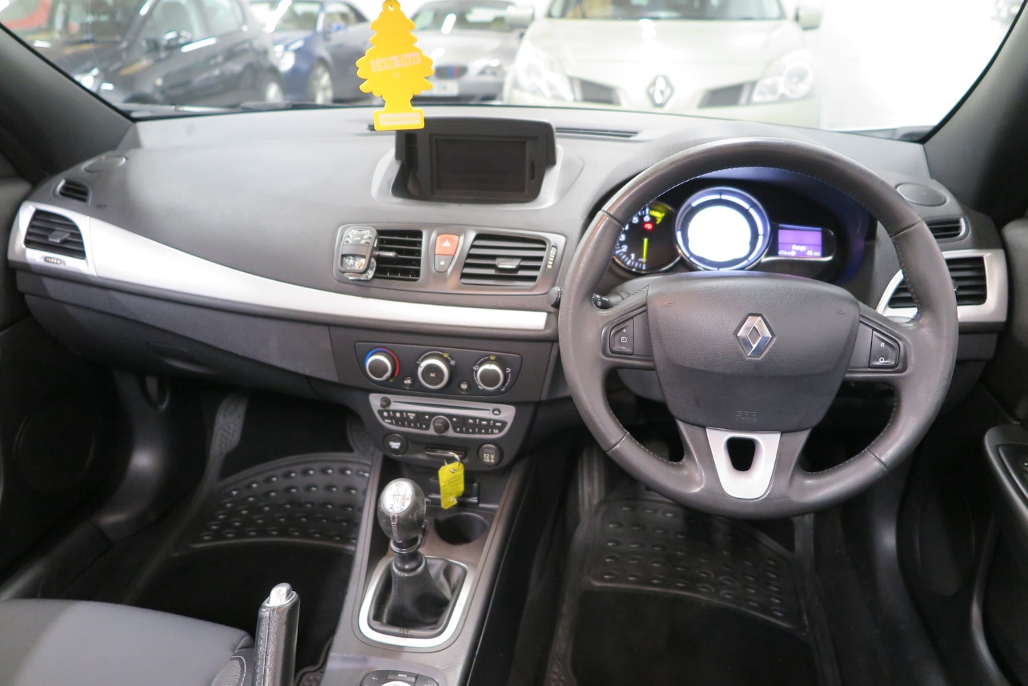Used Renault Megane 2010 for sale - 77350772: Photo 13