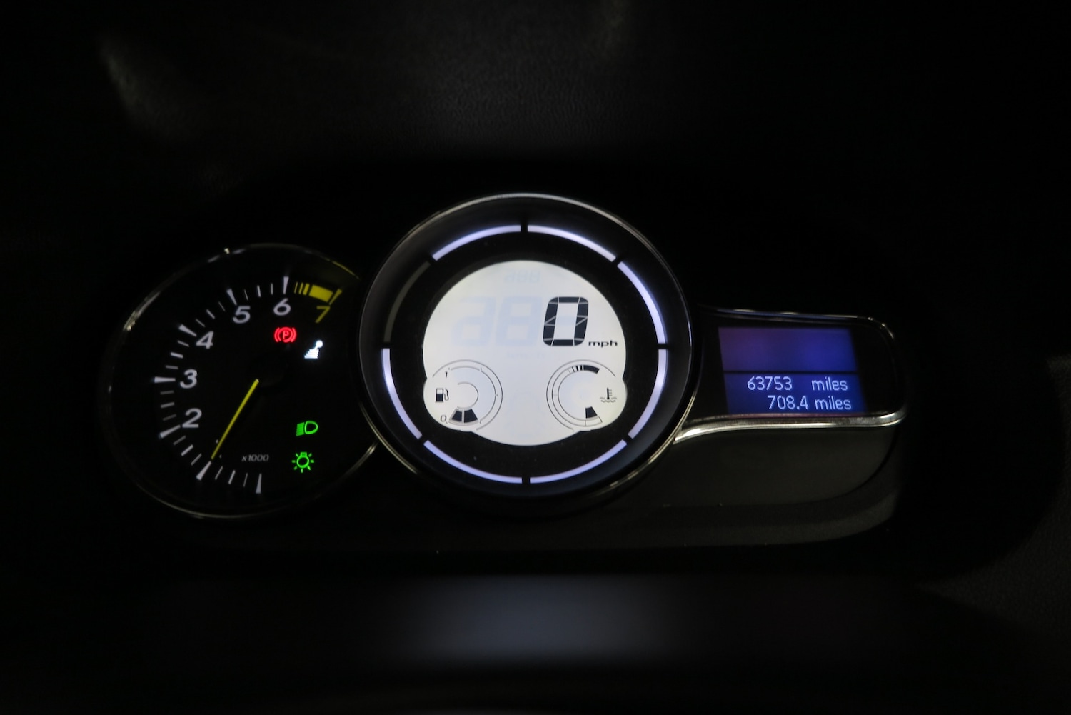 Used Renault Megane 2010 for sale - 77350772: Photo 16