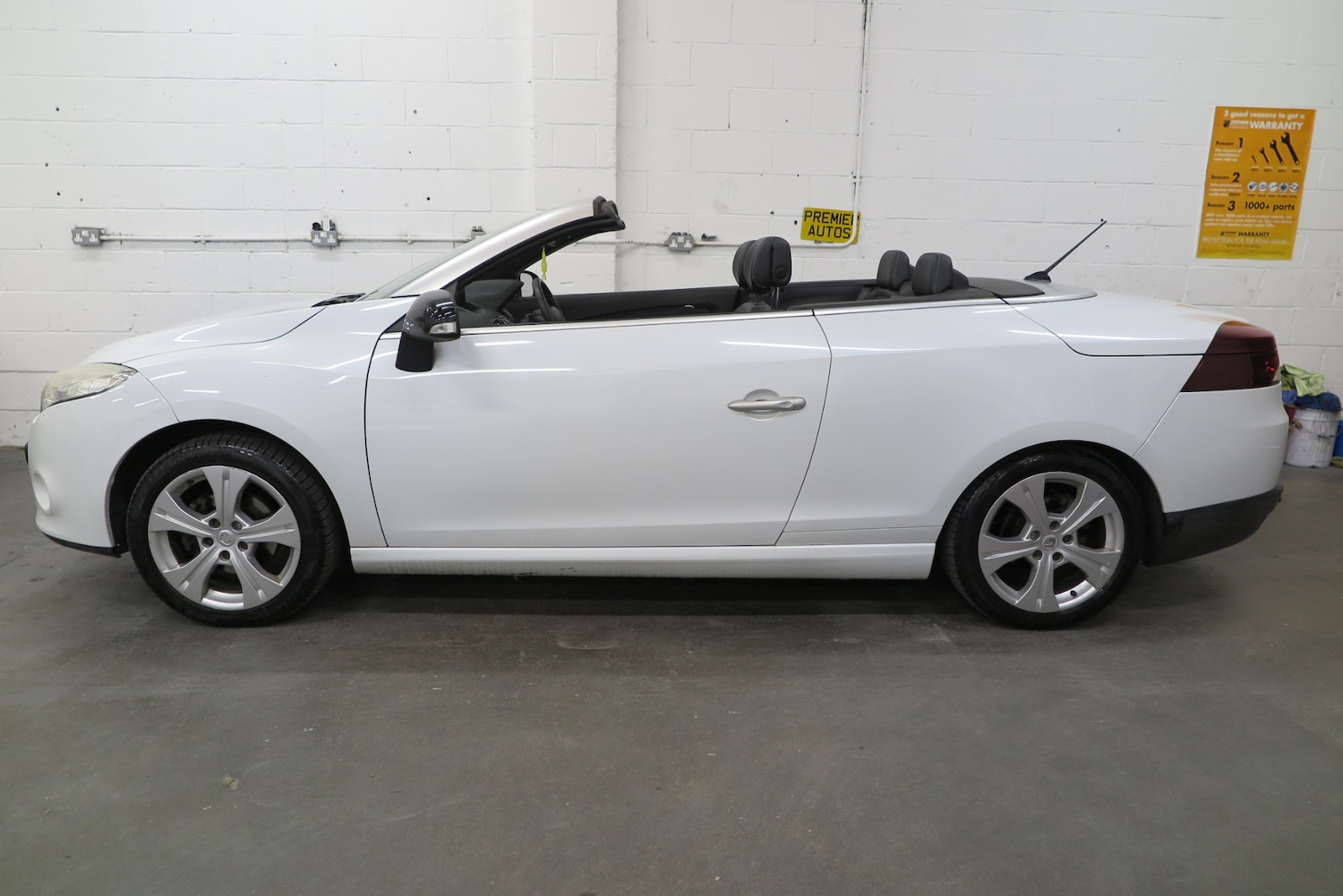 Used Renault Megane 2010 for sale - 77350772: Photo 4