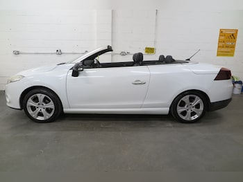 Used Renault Megane 2010 for sale - 77350772: Photo