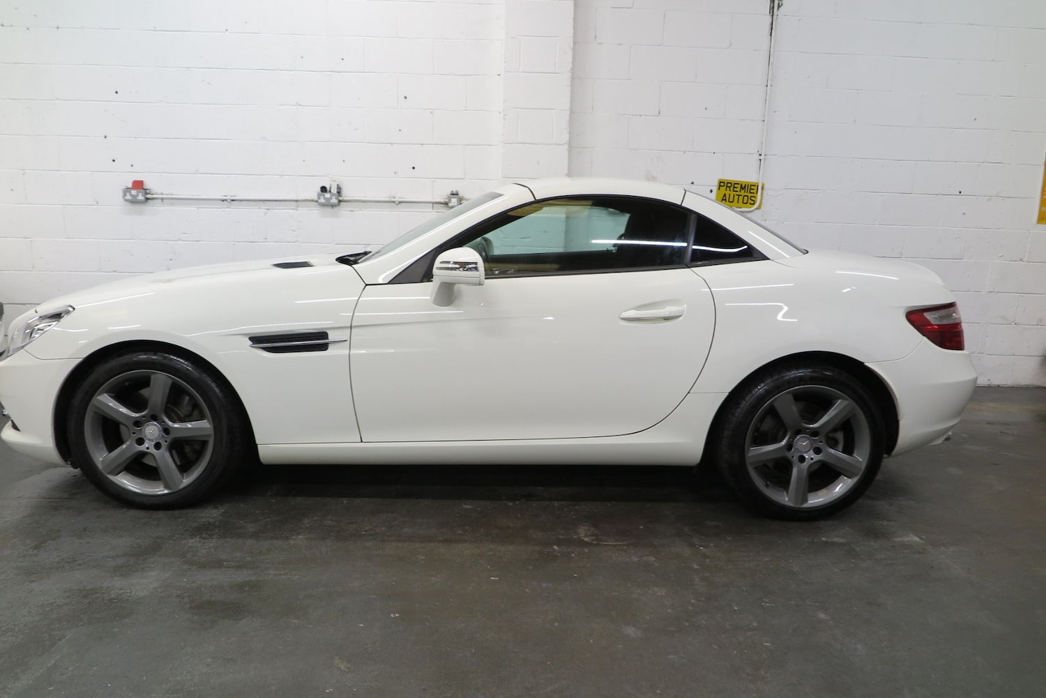 Used Mercedes-Benz SLK 2012 for sale - 77579826: Photo 10