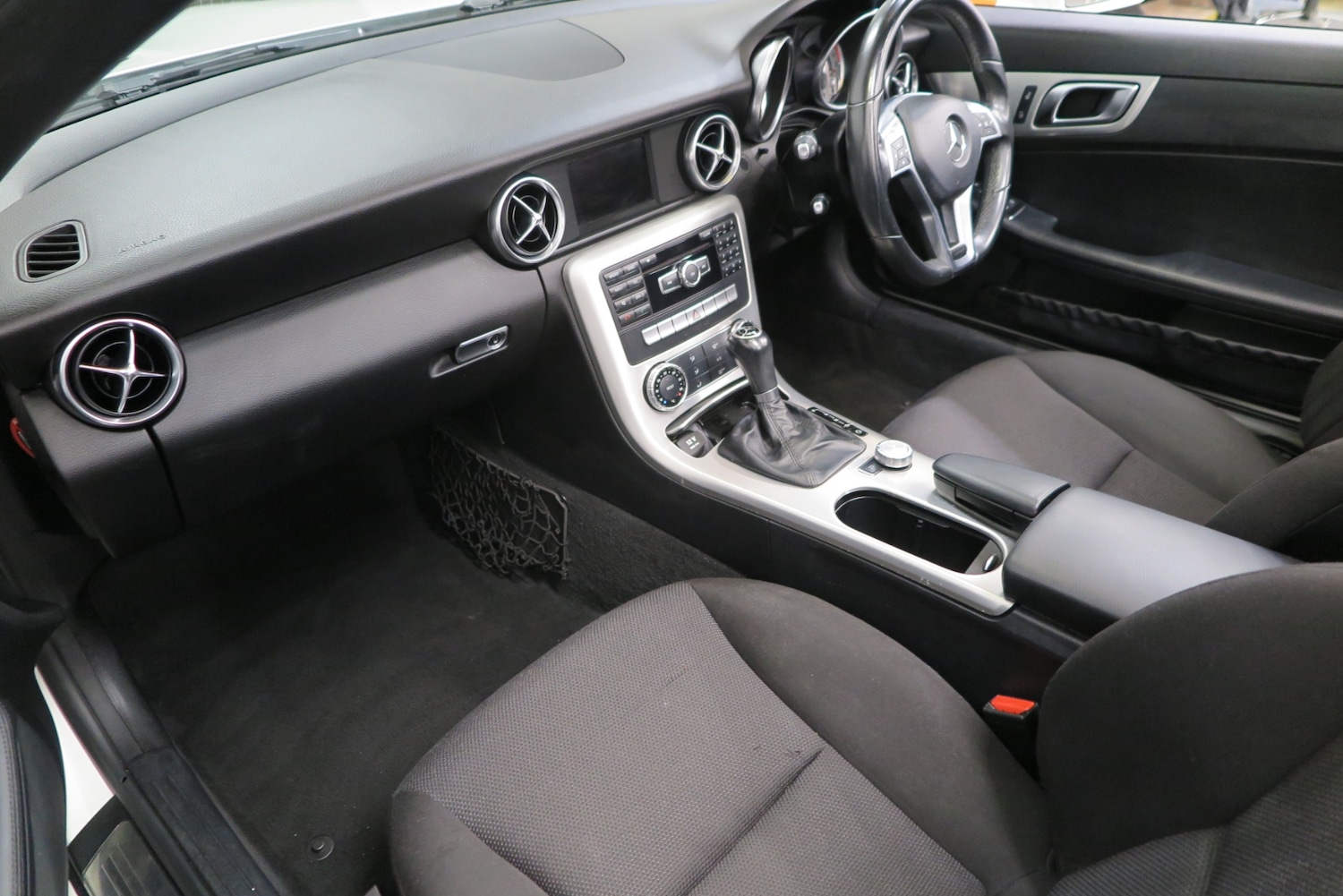 Used Mercedes-Benz SLK 2012 for sale - 77579826: Photo 15
