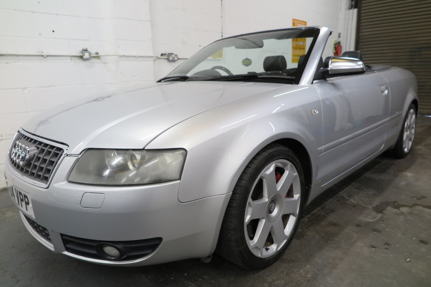 Used Audi A4 2004 for sale - 77635778: Photo 2