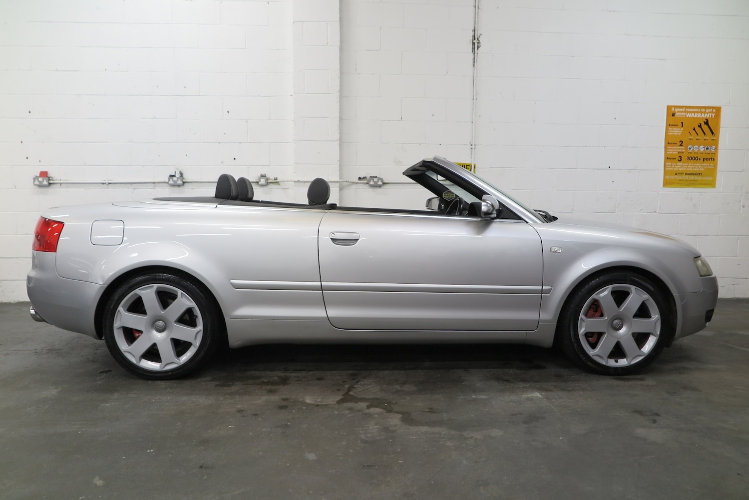 Used Audi A4 2004 for sale - 77635778: Photo 3