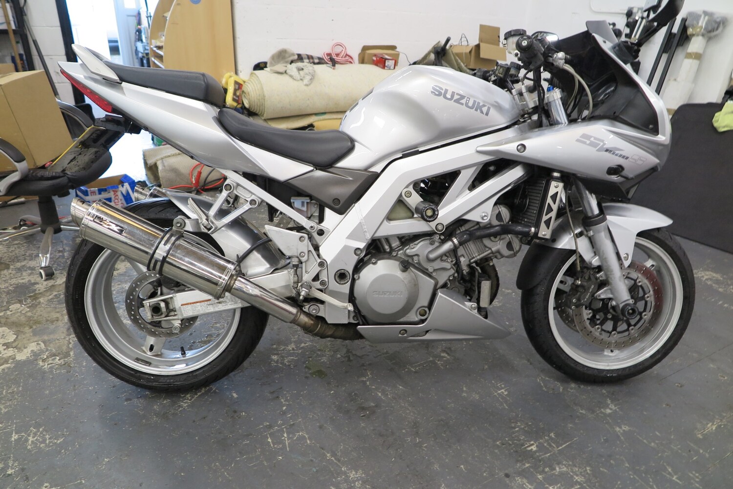 Suzuki SV