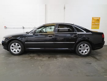 Used Audi A8 2010 for sale - 77717991: Photo