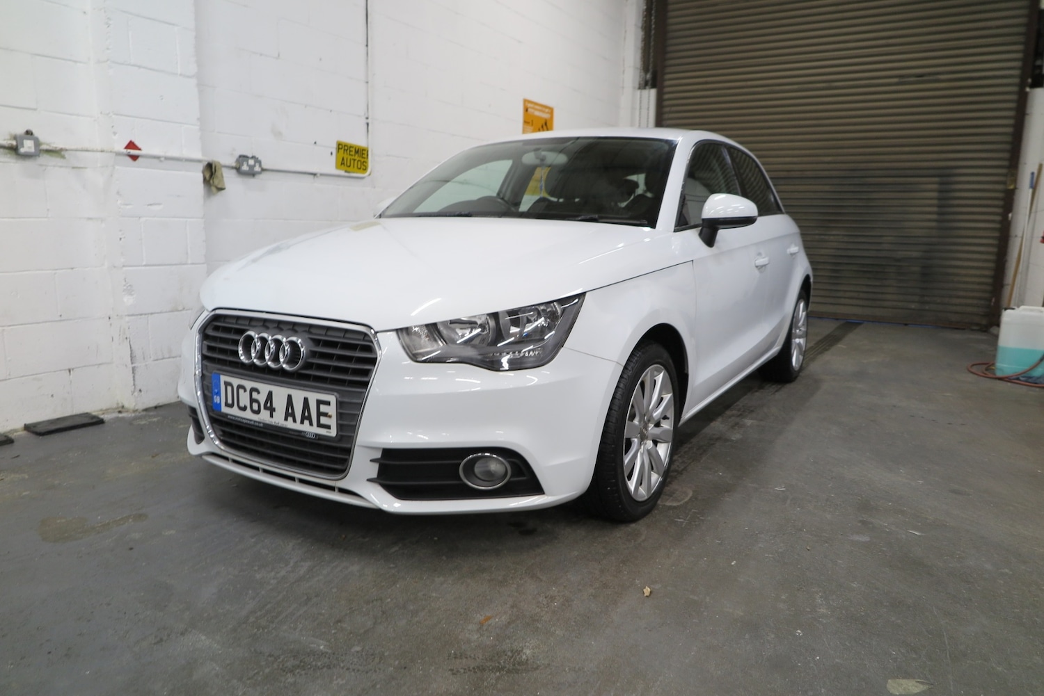 Used Audi A1 2015 for sale - 76316931: Photo 2