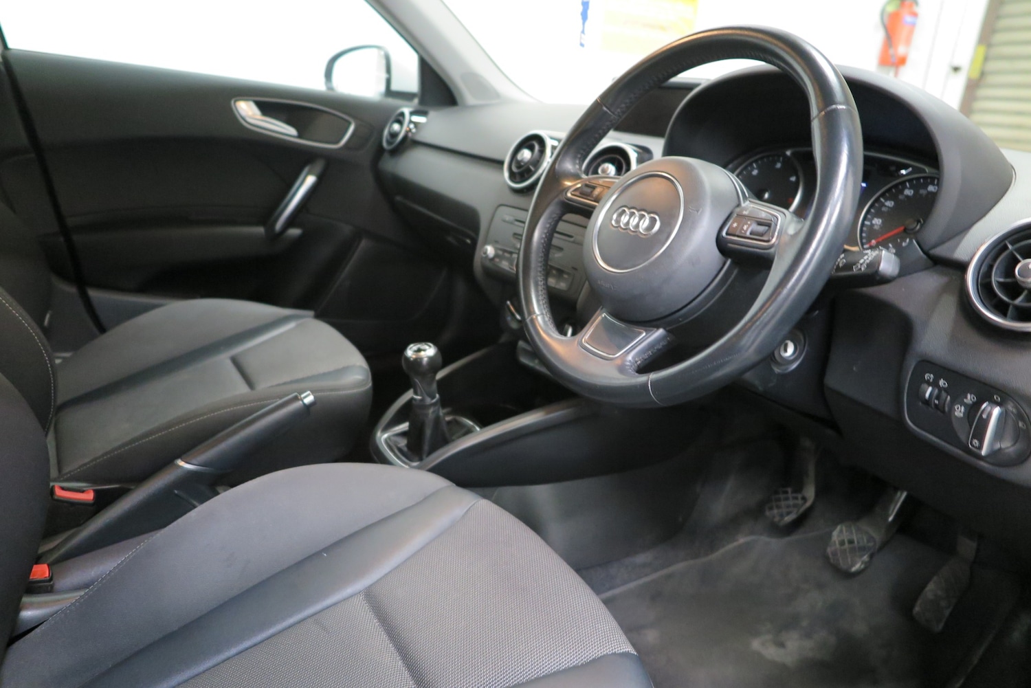Used Audi A1 2015 for sale - 76316931: Photo 8