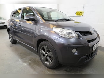 Used Toyota Urban Cruiser 2011 for sale - 79456958: Photo