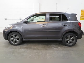 Used Toyota Urban Cruiser 2011 for sale - 79456958: Photo