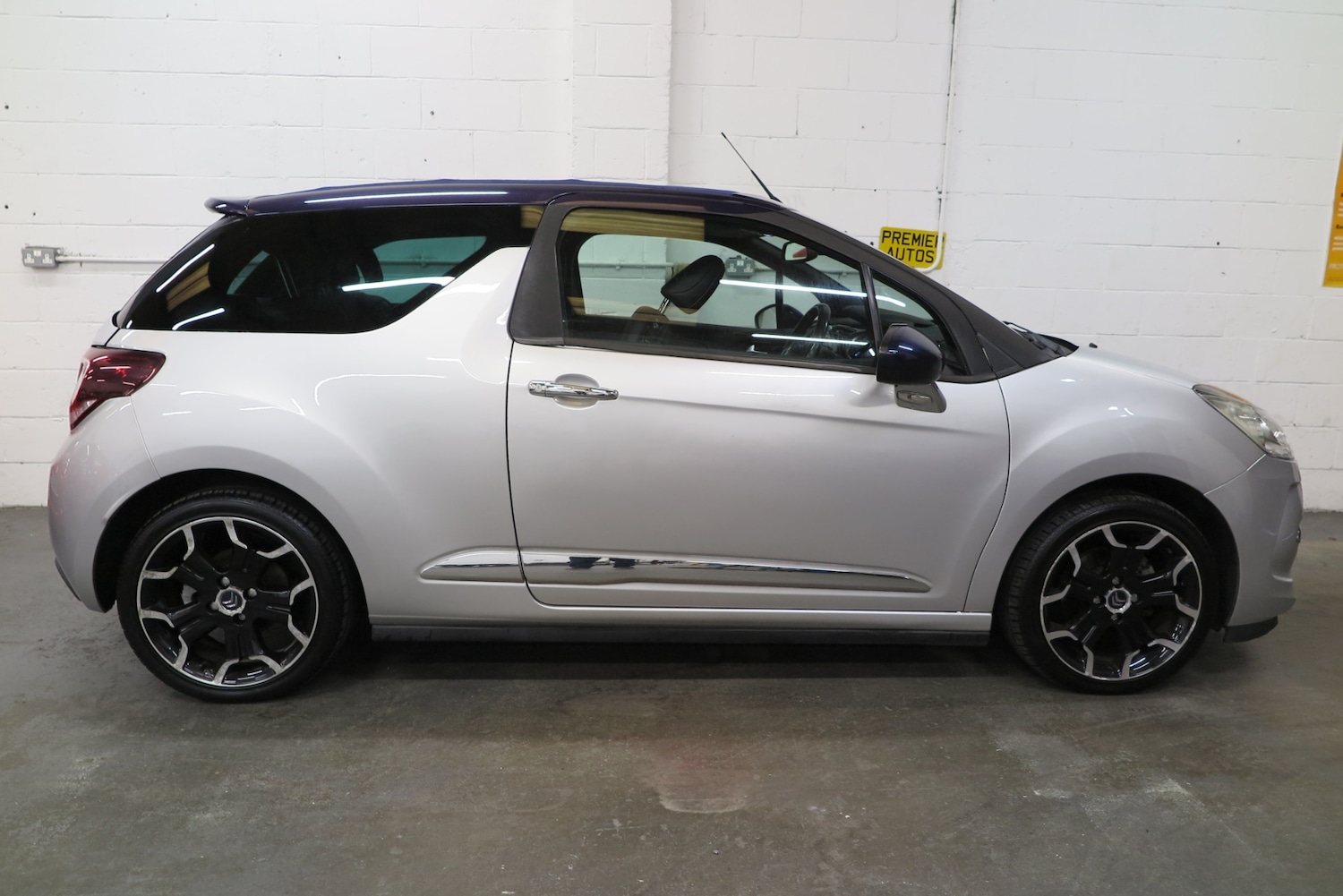 Used Citroen DS3 2014 for sale - 76192581: Photo 3
