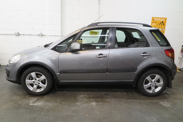 Used Suzuki SX4 2011 for sale - 75252490: Photo 4