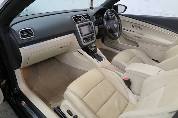 Used Volkswagen EOS 2010 for sale - 76146296: Photo 14