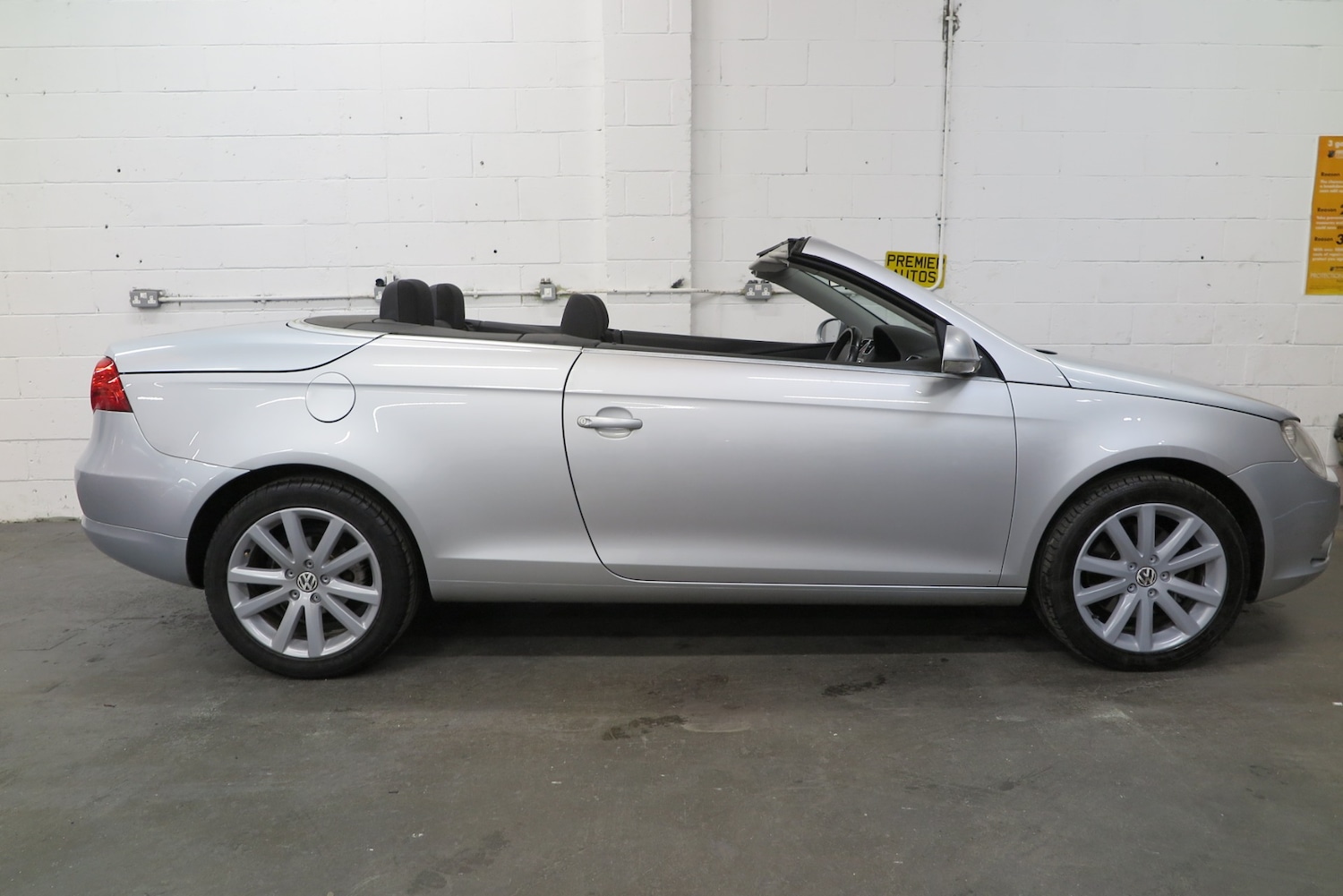 Used Volkswagen EOS 2007 for sale - 77492732: Photo 3
