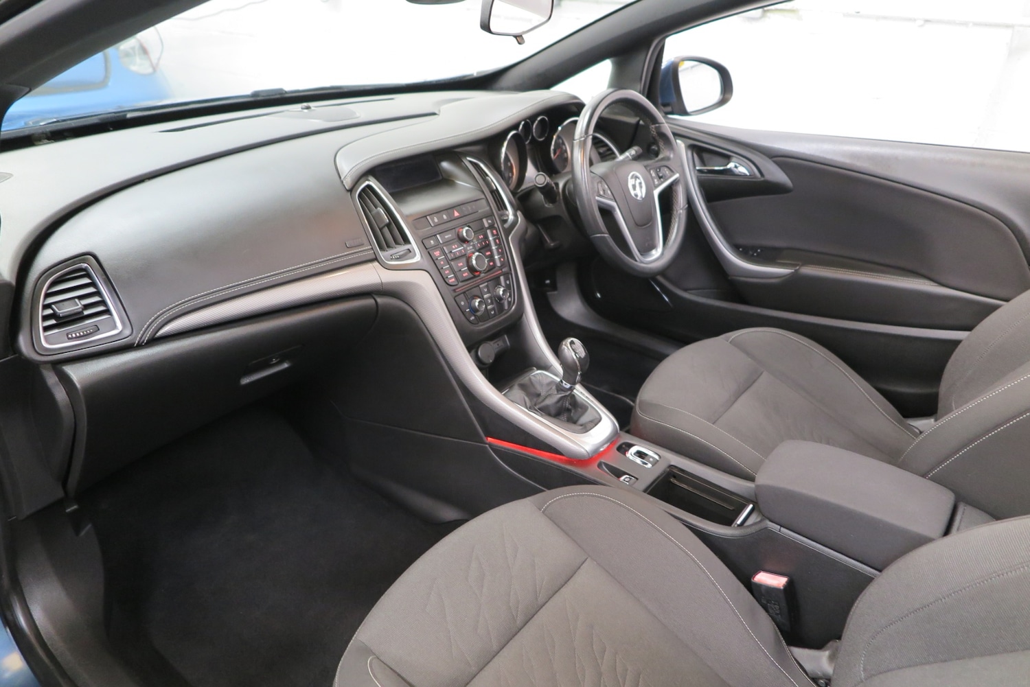 Used Vauxhall Cascada 2014 for sale - 77528151: Photo 14