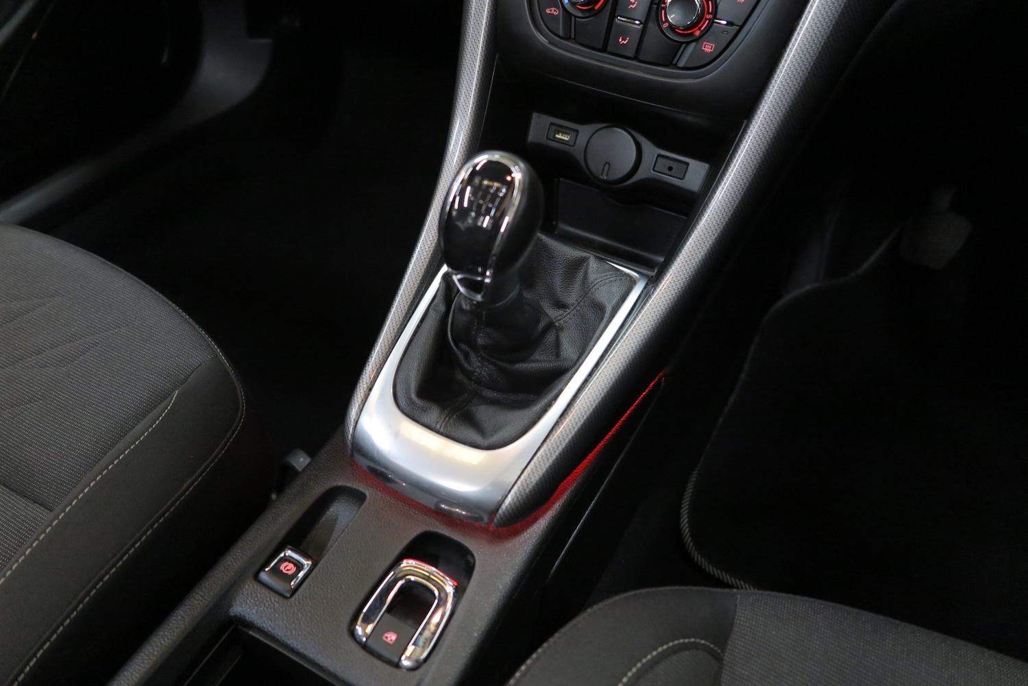 Used Vauxhall Cascada 2014 for sale - 77528151: Photo 19