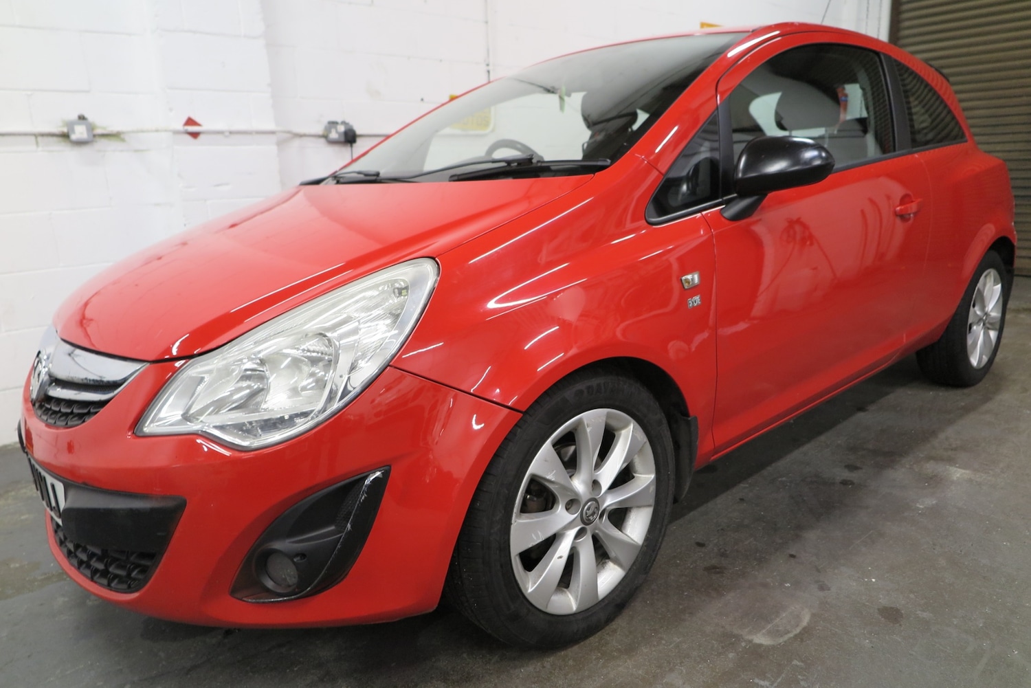 Used Vauxhall Corsa 2014 for sale - 77418416: Photo 2