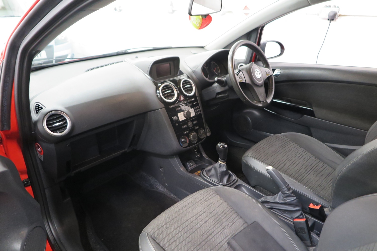 Used Vauxhall Corsa 2014 for sale - 77418416: Photo 8