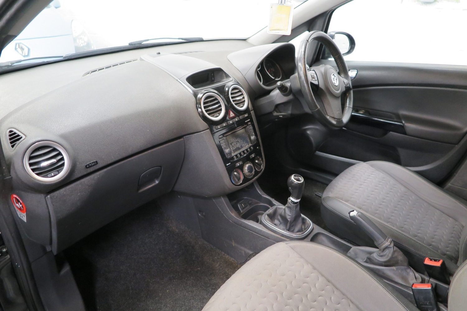 Used Vauxhall Corsa 2015 for sale - 76479573: Photo 8