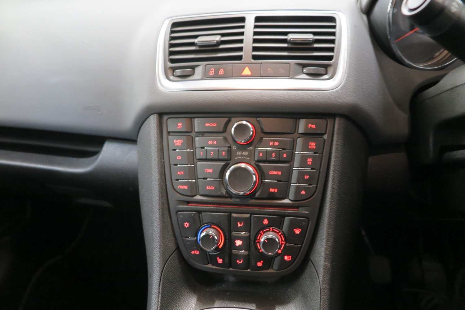 Used Vauxhall Meriva 2014 for sale - 77310518: Photo 12