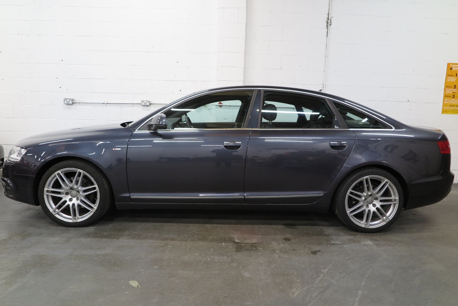 Used Audi A6 2010 for sale - 76316888: Photo 4