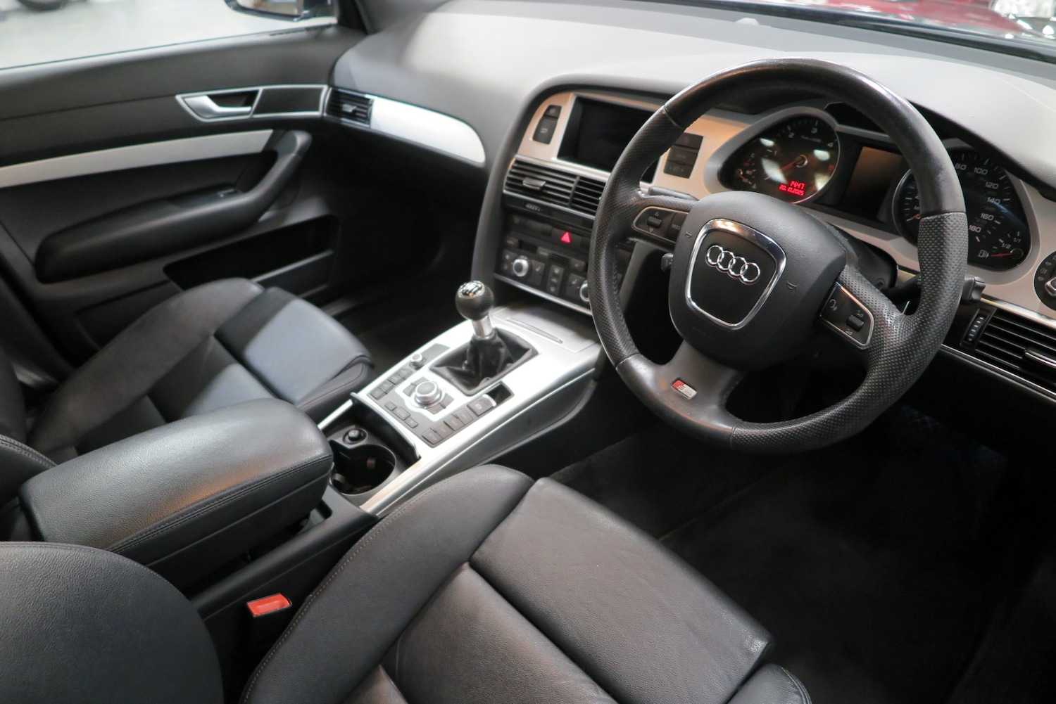 Used Audi A6 2010 for sale - 76316888: Photo 8