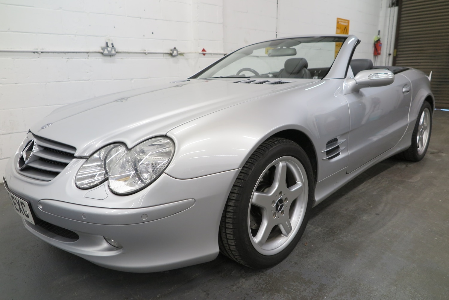 Used Mercedes-Benz S Class 2005 for sale - 76541367: Photo 2