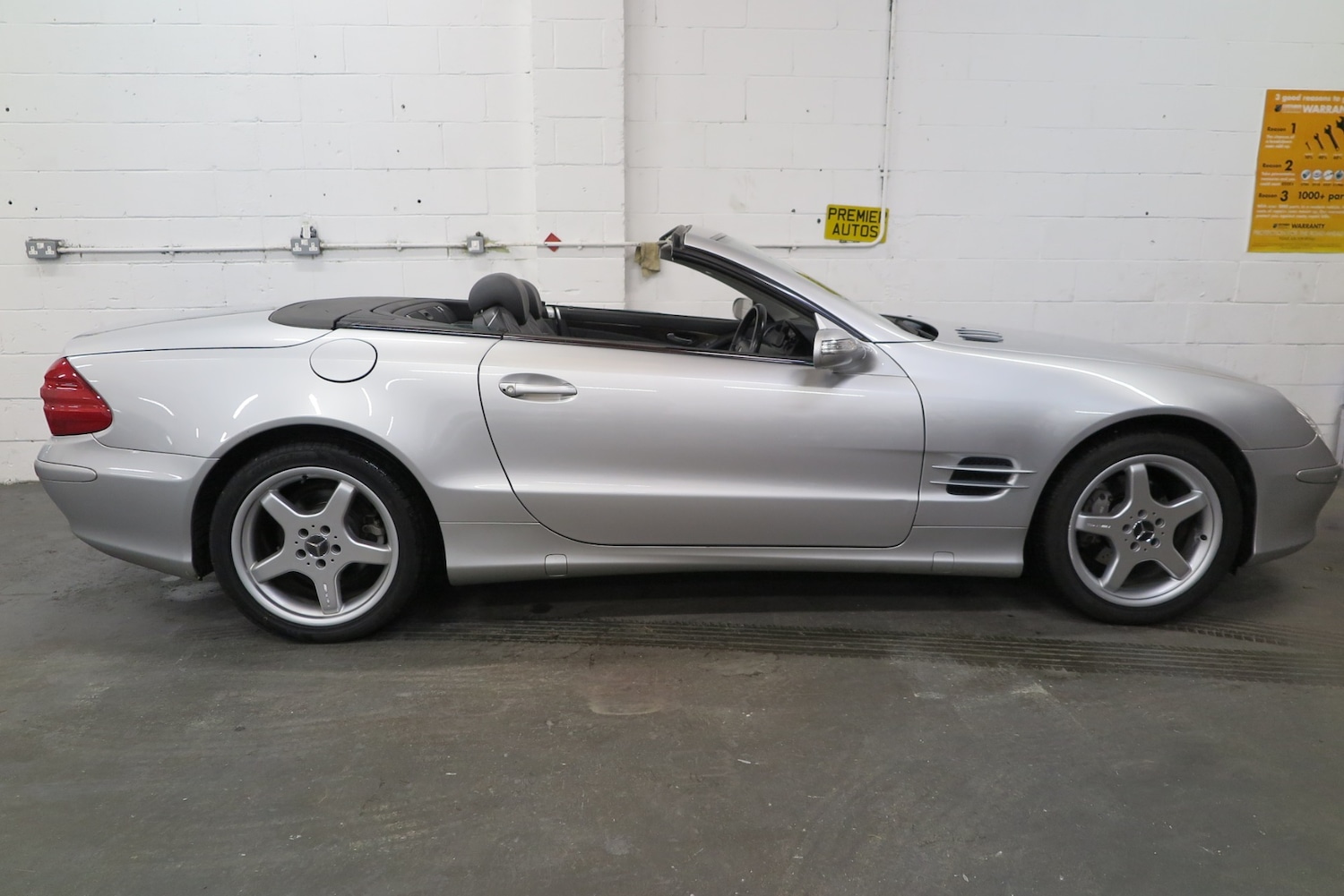 Used Mercedes-Benz S Class 2005 for sale - 76541367: Photo 3