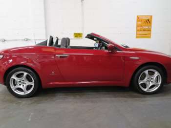 Used Alfa Romeo Spider 2008 for sale - 67056820: Photo