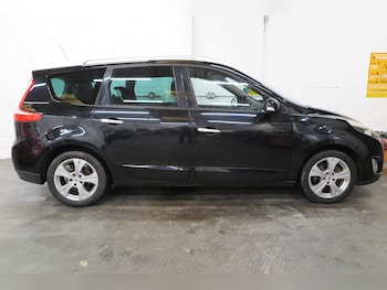Used Renault Grand Scenic 2012 for sale - 77453022: Photo