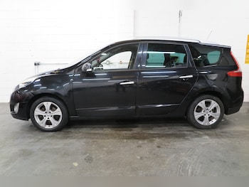 Used Renault Grand Scenic 2012 for sale - 77453022: Photo