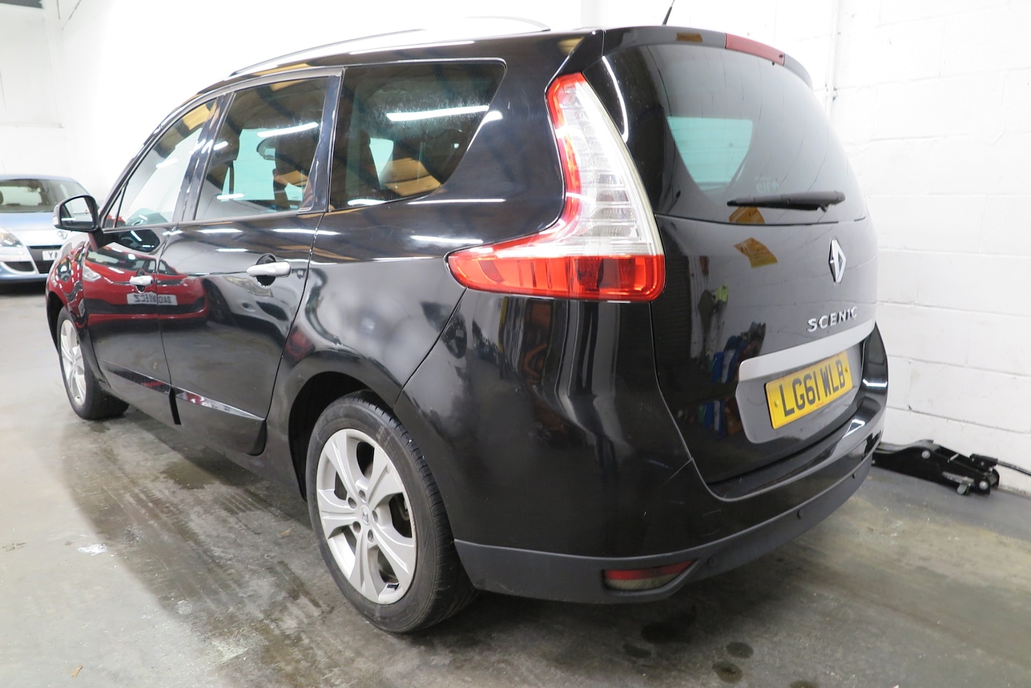 Used Renault Grand Scenic 2012 for sale - 77453022: Photo 6