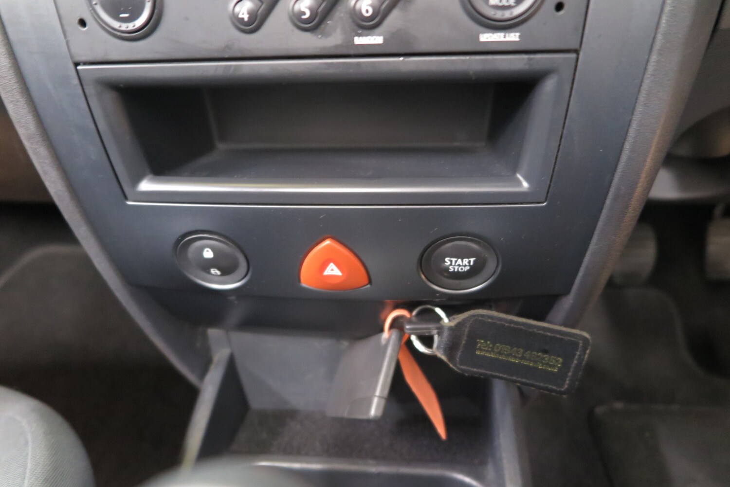 Used Renault Megane 2008 for sale - 77743378: Photo 20