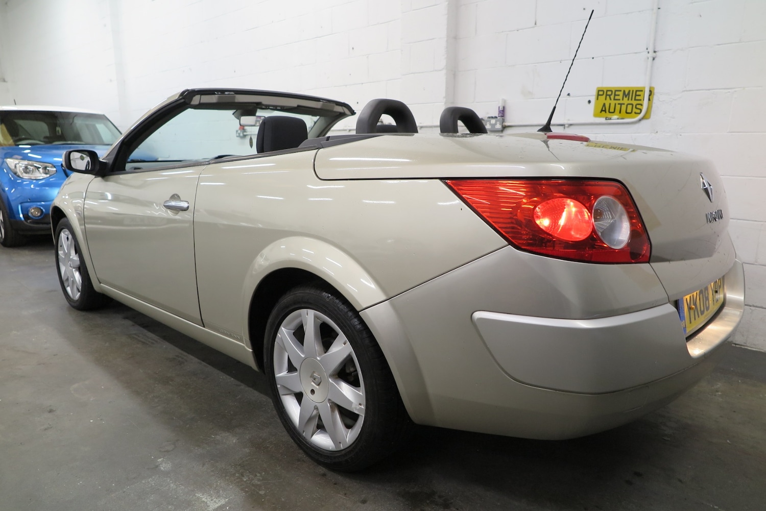 Used Renault Megane 2008 for sale - 77743378: Photo 6