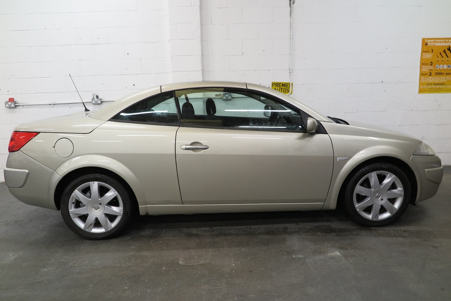 Used Renault Megane 2008 for sale - 77743378: Photo 9